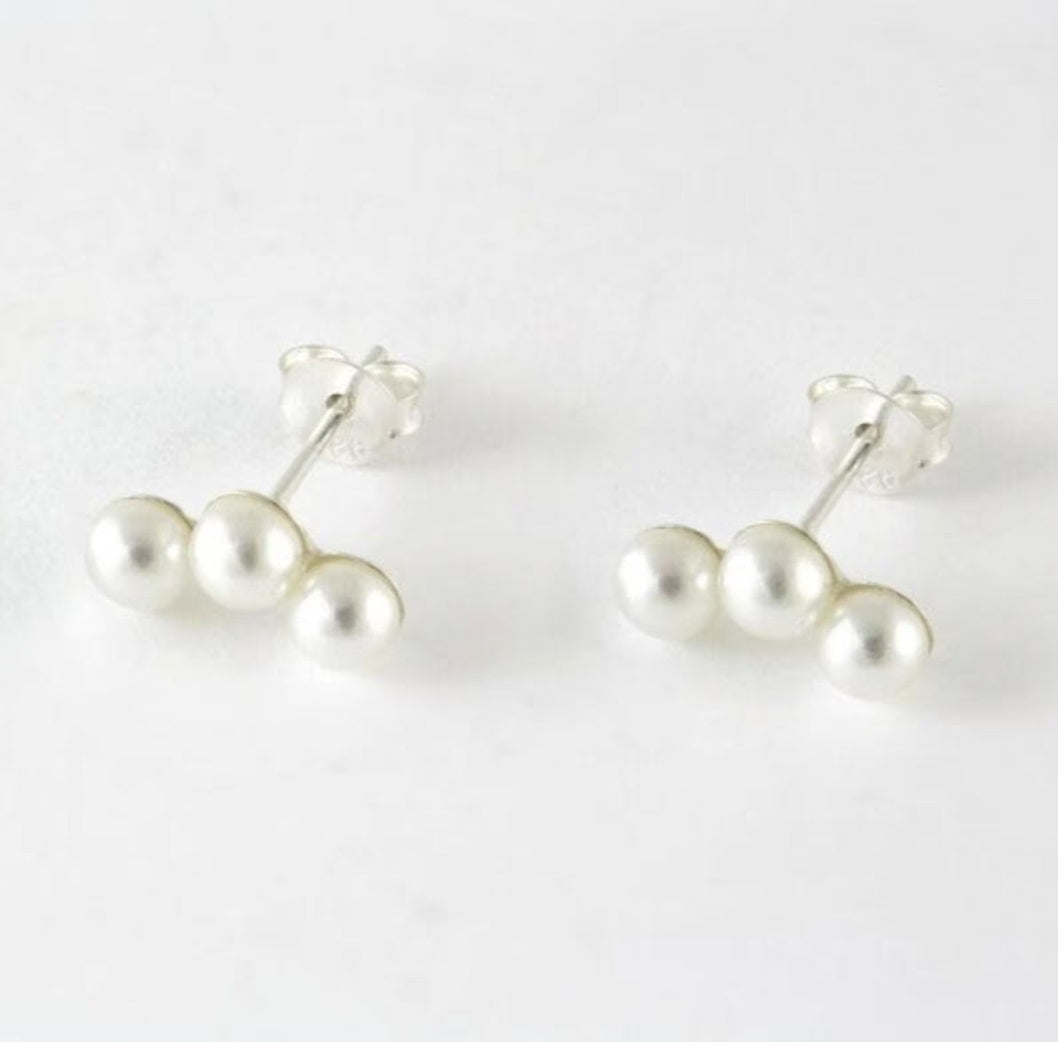 Triple Mini Pearl 925 Silver Earring