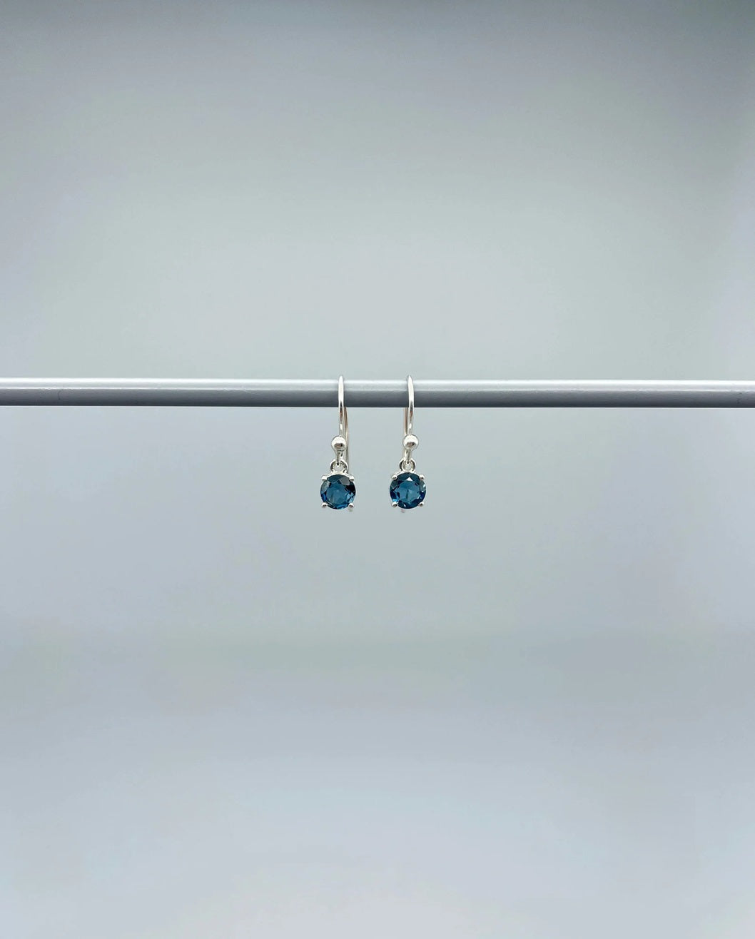 Elegent 925 Silver Earring