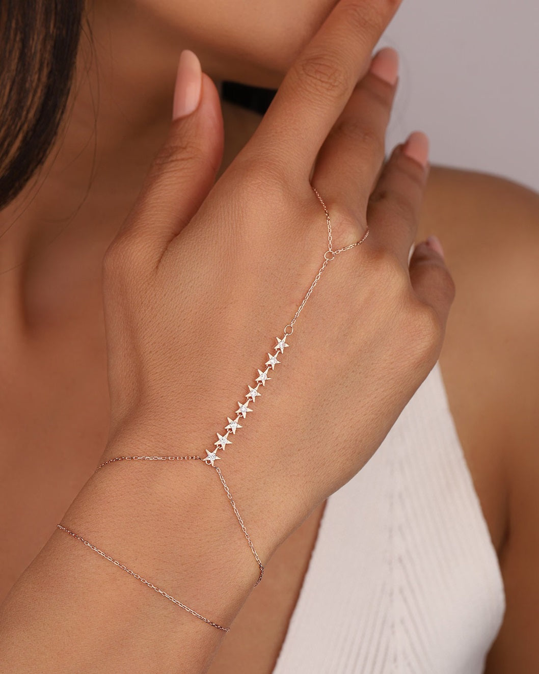 Sequenced Star 925 Silver Hand Chain