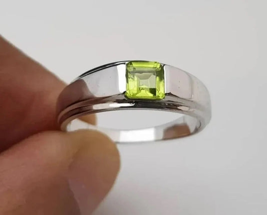 Peridot 925 Silver Men's Ring