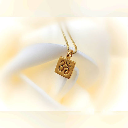 Om 925 Silver Necklace