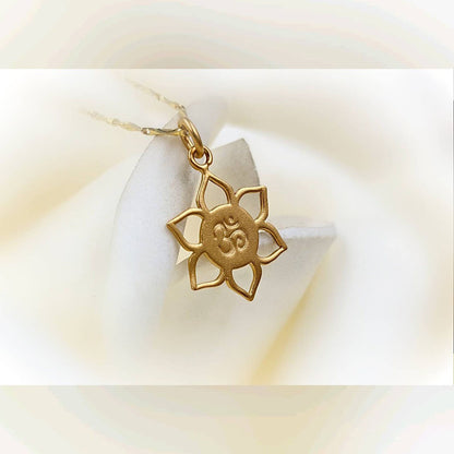 Om 925 Silver Necklace
