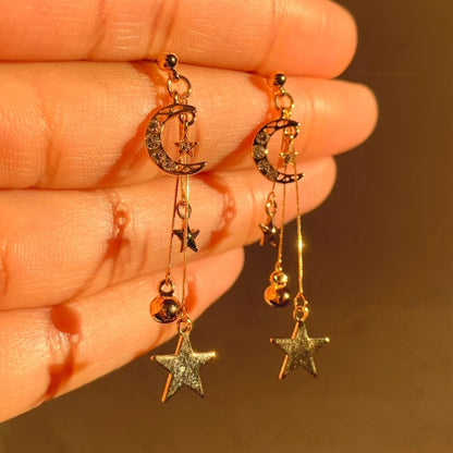 Moon Dangling Sui Dhaga 925 silver Earring