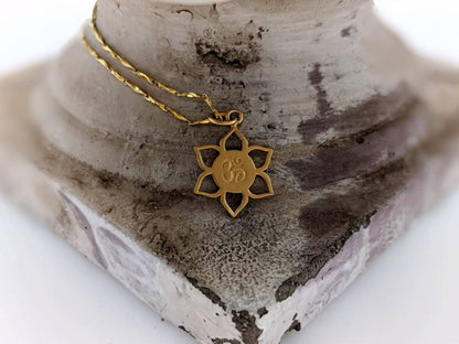 Om 925 Silver Necklace