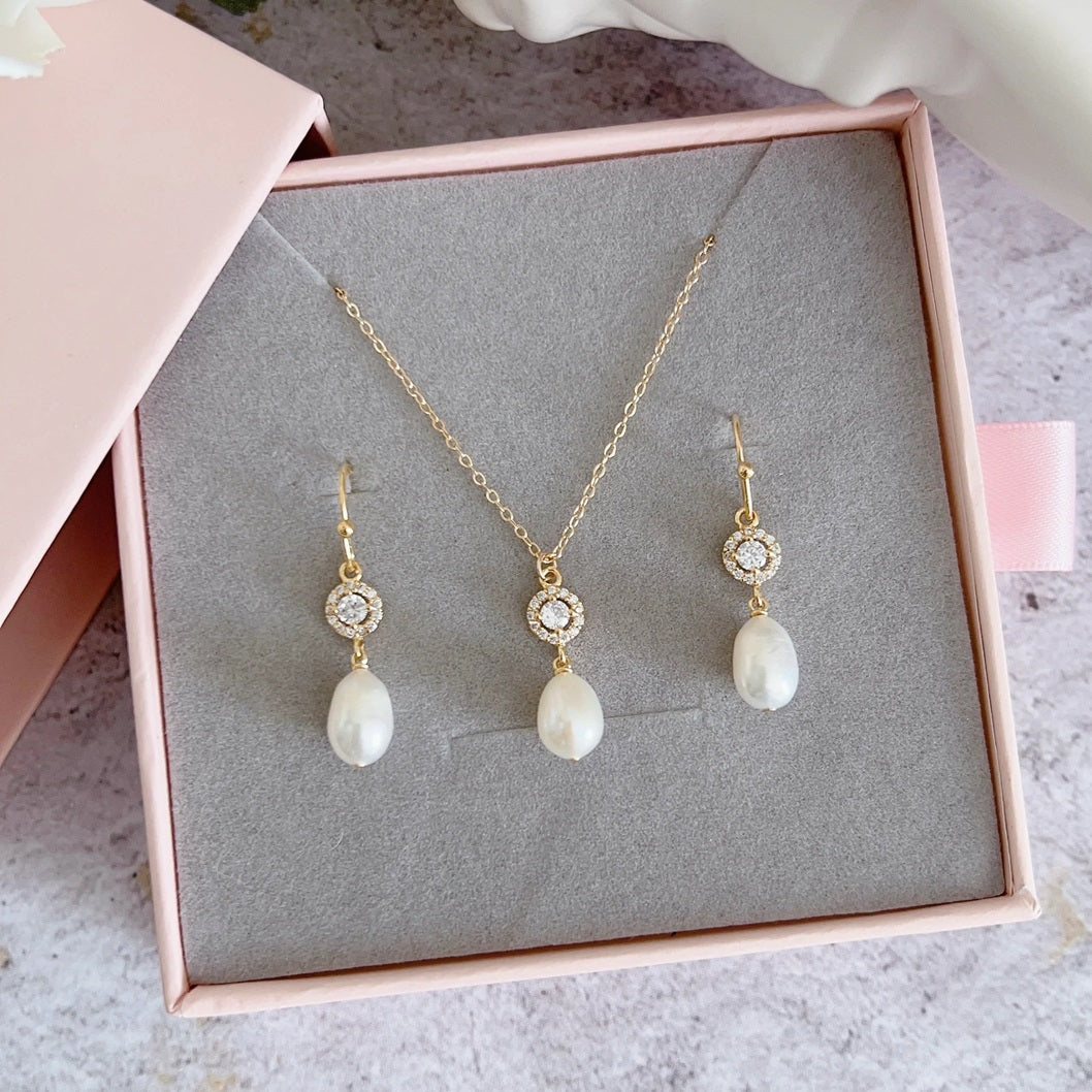 Dainty 925 Silver Necklace Set