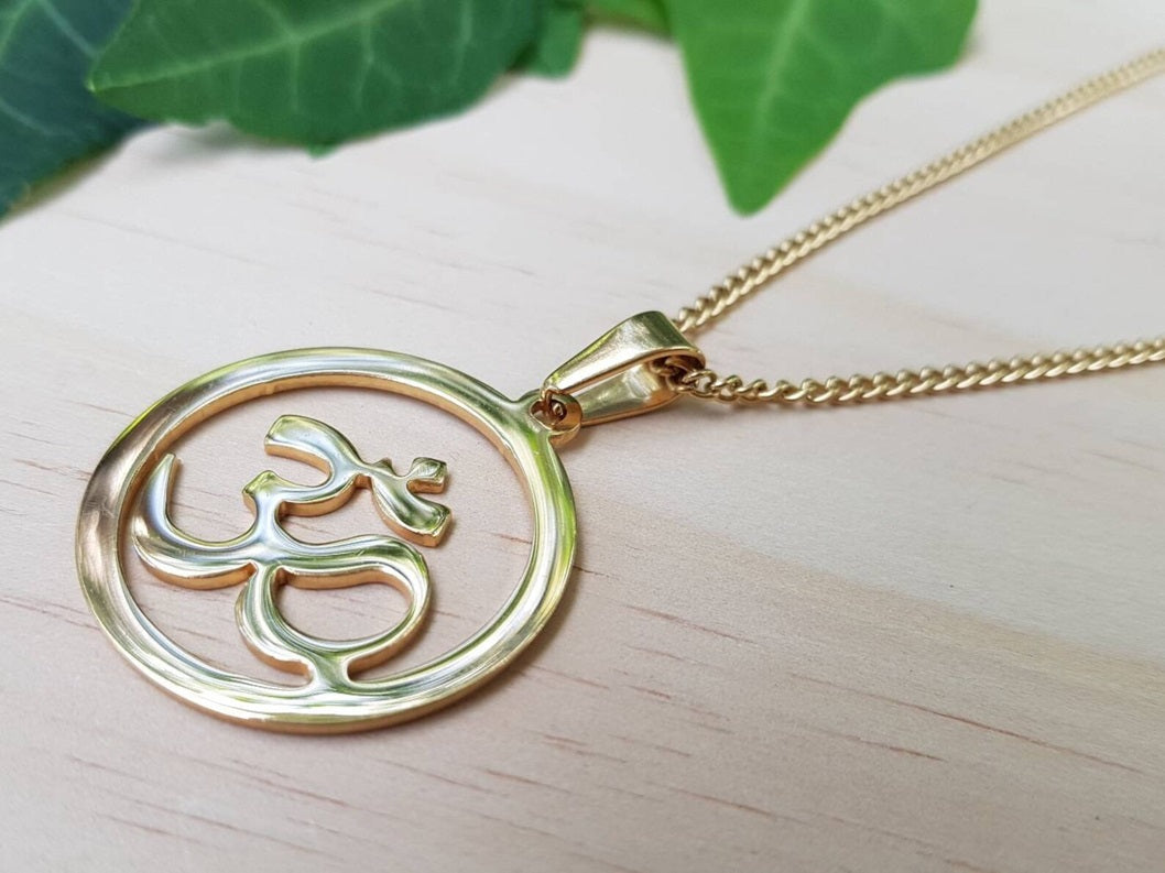 Om 925 Silver Necklace